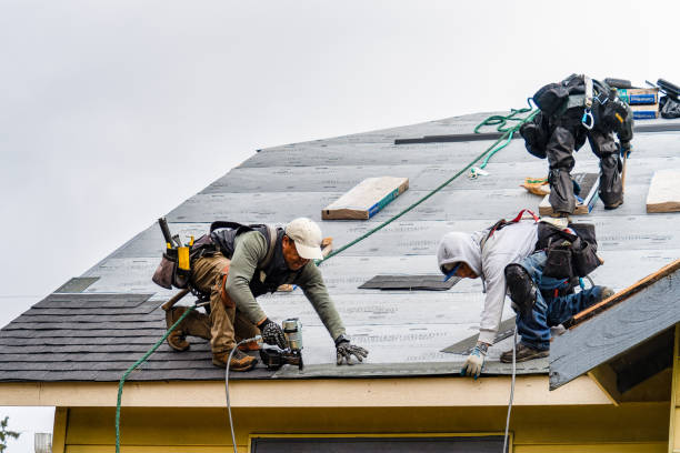 Professional Gutter Installation technician working in Calumet, MN